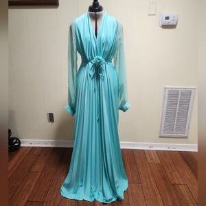 Elegant Aqua Maxi Dress